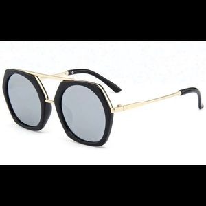 Children’s sunglasses